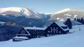 Horský hotel Žižkova bouda, Pec Pod Snežkou